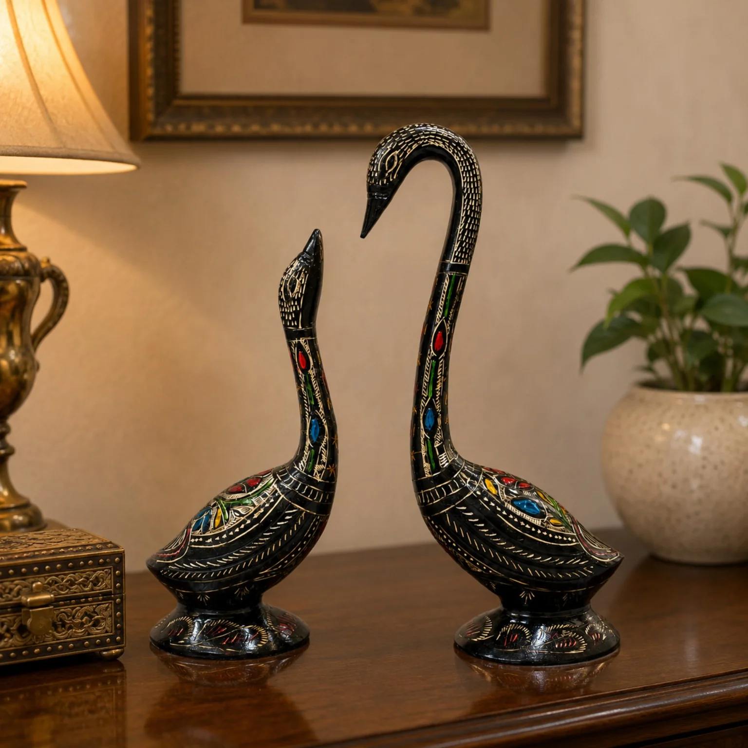 black swan showpiece